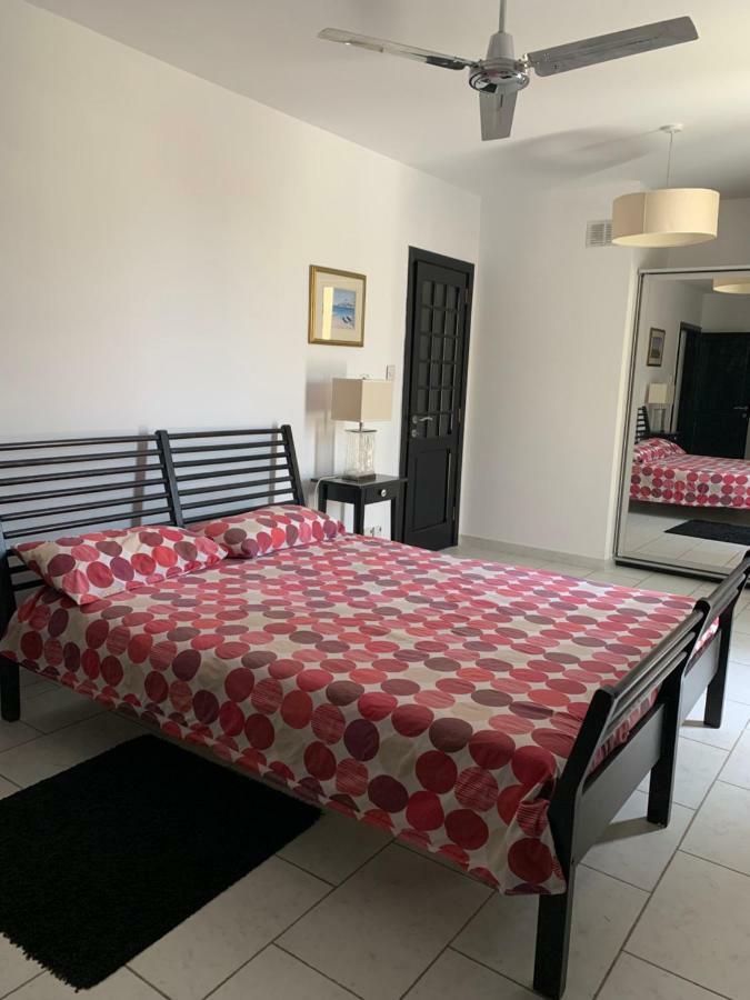 Spacious Seaview Sliema Apt, Steps From Valletta Ferry Exterior photo